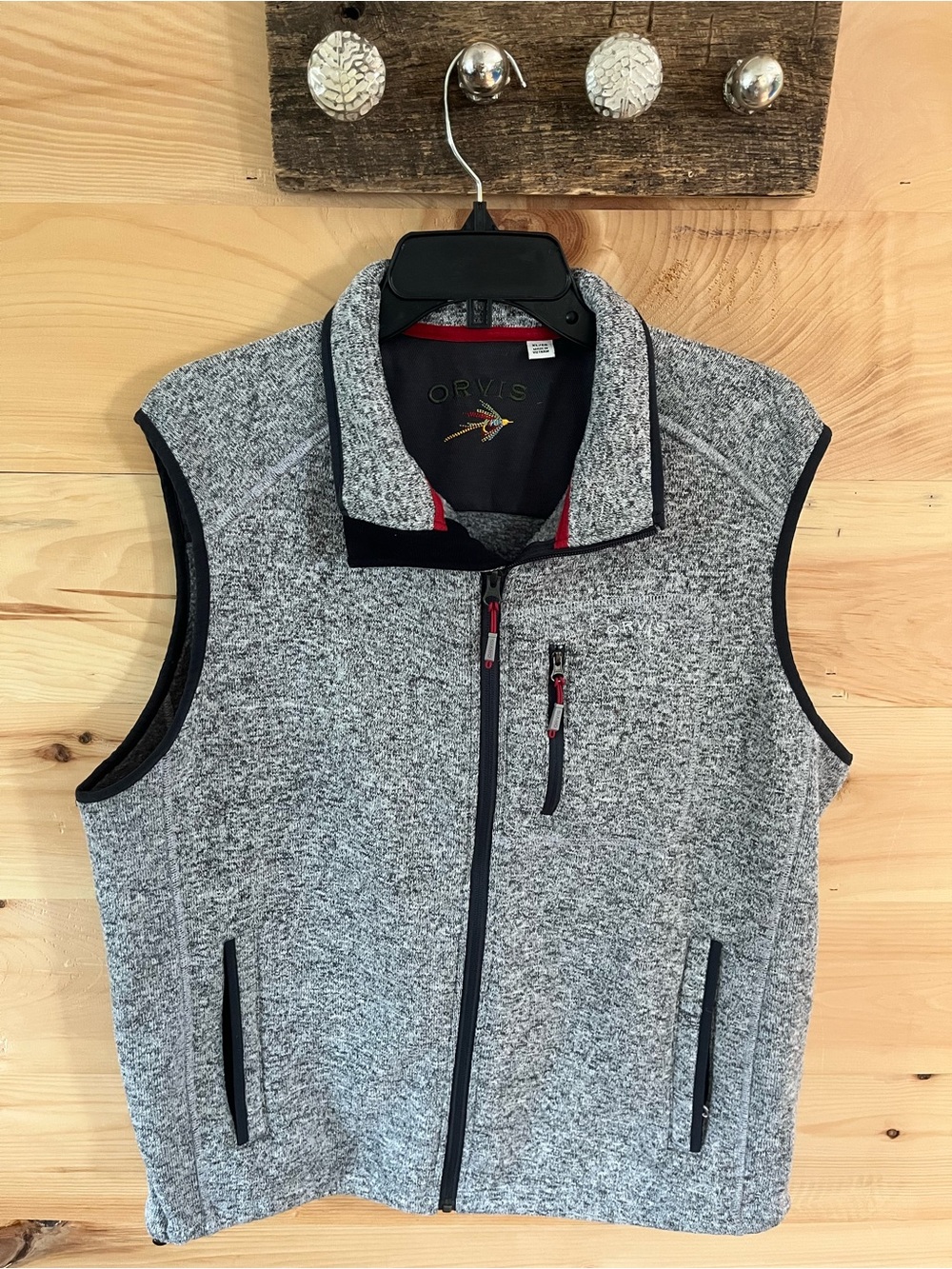 Orvis Gray Marled Fleece Vest with Black Trim Men’s Size XL